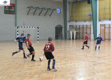 2007-es Mikulás-kupa kispályás teremlabdarúgó torna Kisvárda 2007-es Mikulás-kupa kispályás teremlabdarúgó torna Kisvárda