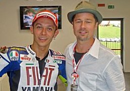 brad_pitt_valentino_rossi_720_20081005215348_376.jpg brad_pitt_valentino_rossi_720_20081005215348_376.jpg