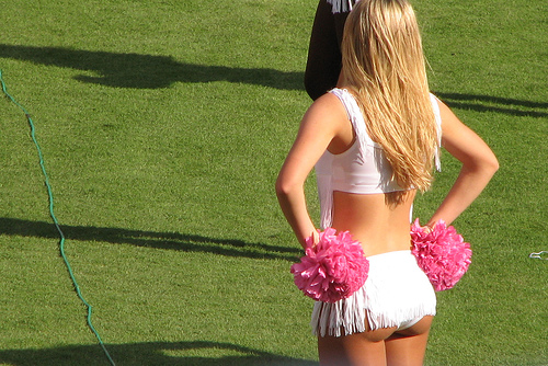 cheerleader_876_20081020175332_698.jpg cheerleader_876_20081020175332_698.jpg