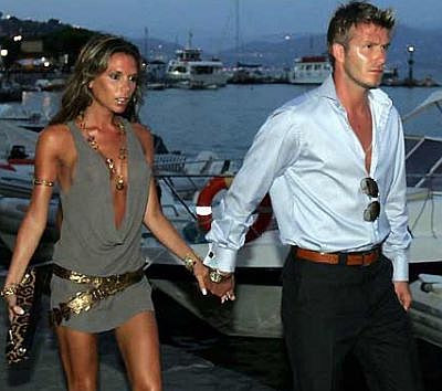 david_and_victoria_beckham_789_20081014165754_949.jpg david_and_victoria_beckham_789_20081014165754_949.jpg