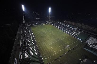 fradi_mtk_meccs_388_20081013161525_904.jpg fradi_mtk_meccs_388_20081013161525_904.jpg