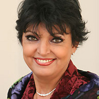 Szexre éhes Mary Zsuzsi