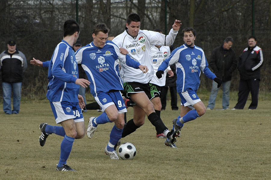 Bonifert itt még nem játszott, még egy hónap kell a visszatéréséig