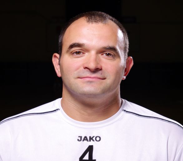 Kemény József: ez piszok kemény alapozás volt