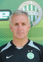 Davison szombaton hirdet csapatot