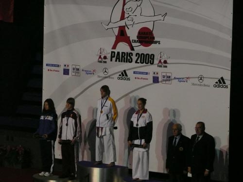 WKF Karate EB Fantasztikus magyar sikerek a párizsi kadett és junior WKF Karate EB-n!