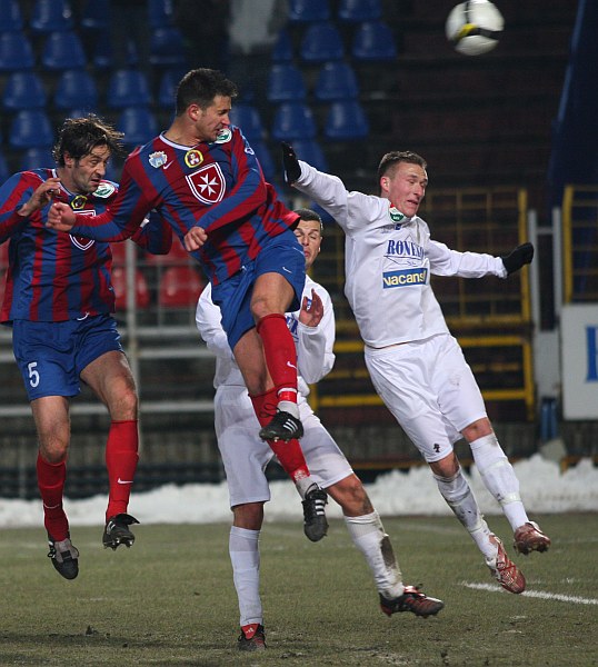 Horváth, az FCF védője