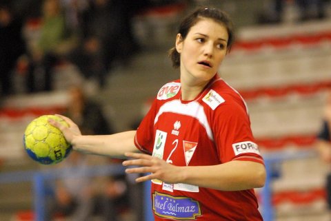 Szrnka Hortenzia és a cikk-cakk futás
