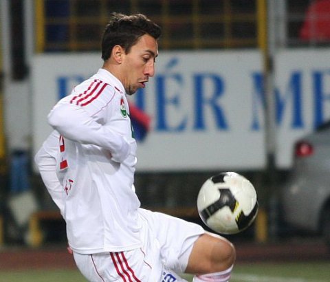 Leandro kettős szerepben