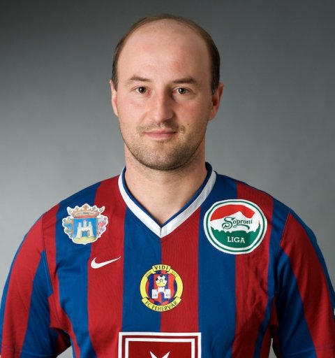 Dvéri játszhatna, de nem tud