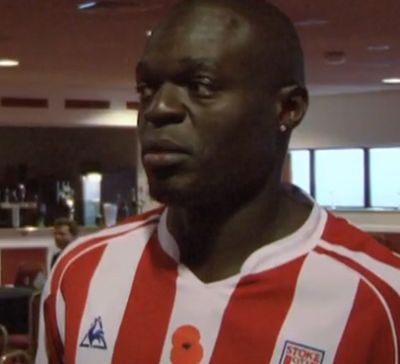 Faye szerezte a Stoke második gólját Faye szerezte a Stoke második gólját