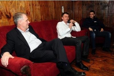 Garancsi és Berzi a klubban