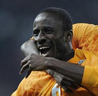Gervinho nyitotta a sort