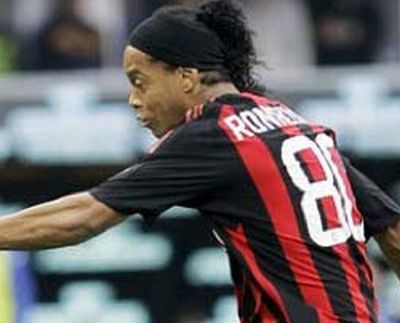 Ronaldinho a 92. percben még 11-est is hibázott