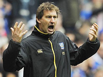 Tony Adams jól ismeri Campbellt