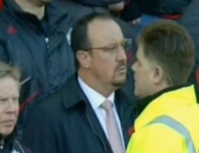 Rafa Benitez Arsene Wengerrel néz szembe