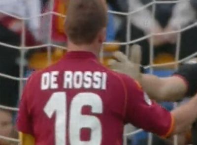 De Rossi a Roma középpályása
