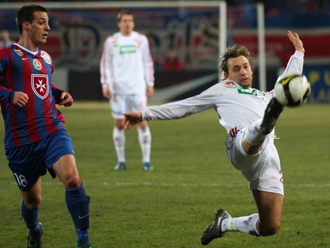 Kisebb agyrázkódást szenvedett