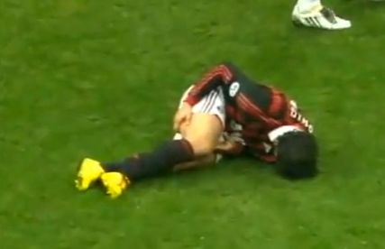 Pato két gólja után futás közben meghúzódott