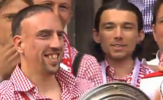 Ribéry 2015-ig hosszabbíthat a Bayernnel