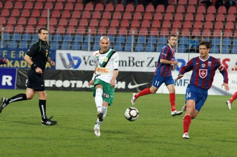 Bogdanovics folytatná