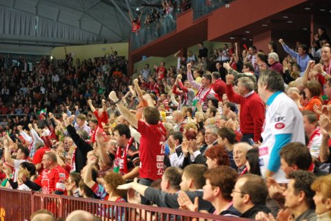 Lazarov ismét Veszprémben?