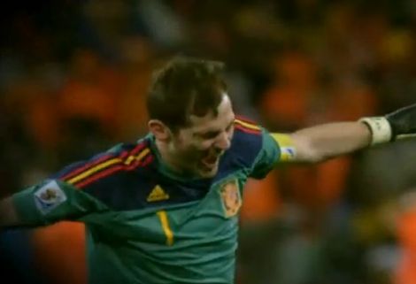 Casillas örömében csak sírni tudott