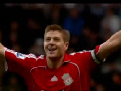 Gerrard marad vörösben