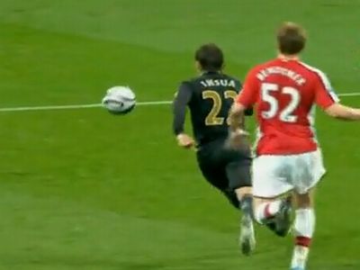 Insúa nagy gólt lőtt az Arsenalnak