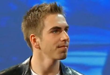 Lahm is eladó?