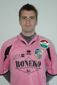 Bartus a harmadik vonalban