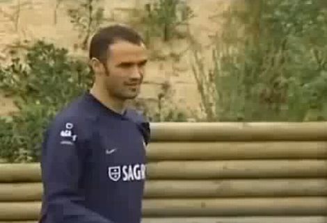 Ricardo Carvalho ma érkezik