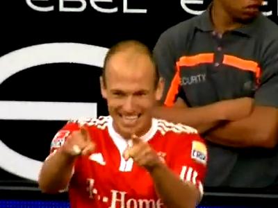 Robben jól játszik, ha nem sérült