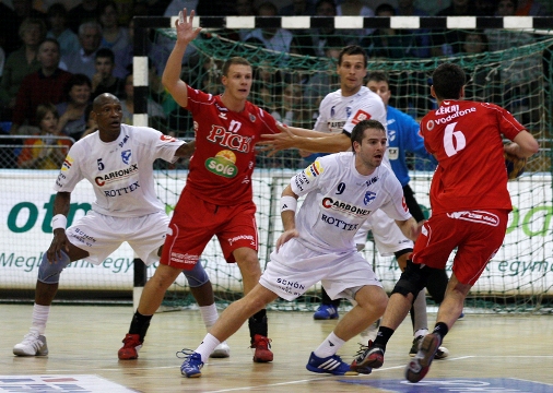 Veszprém után Fradi