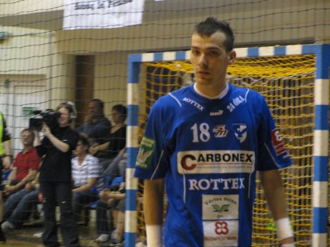 Pénteken Pécs