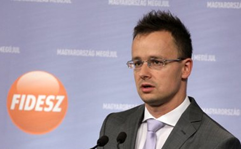 A kormány 10 milliárddal segíteni a Nyári Európai Ifjúsági Olimpiai Fesztivál hazai megrendezését Szijjártó Péter
